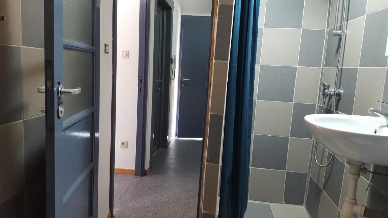 Du Moulin Room Liege Bagian luar foto